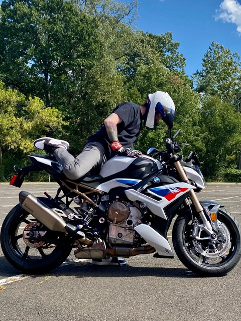 Header of darkwatersdeep