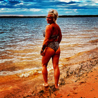 Leaked hotmomitsamber1977 onlyfans leaked