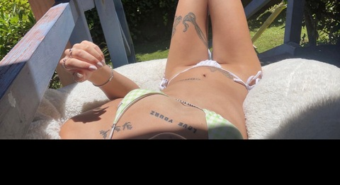 Header of maraleee