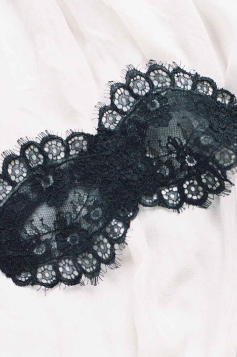 Header of maskedbecca