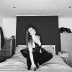 nixi1998 OnlyFans Leaked 

 profile picture