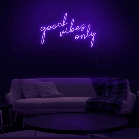 Header of noturaveragesnowbunny