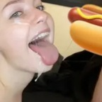 Leaked onmykneesdaddy onlyfans leaked