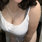 prettybyrd OnlyFans Leak 

 profile picture