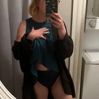 violet-lenore (violet lenore 🌸🙊) OnlyFans Leaks 

 profile picture