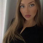 virginvivienne (Vivienne) OnlyFans Leaks 

 profile picture